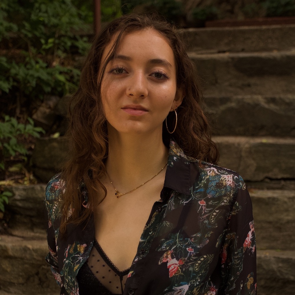 Meet your Posher, Manuela